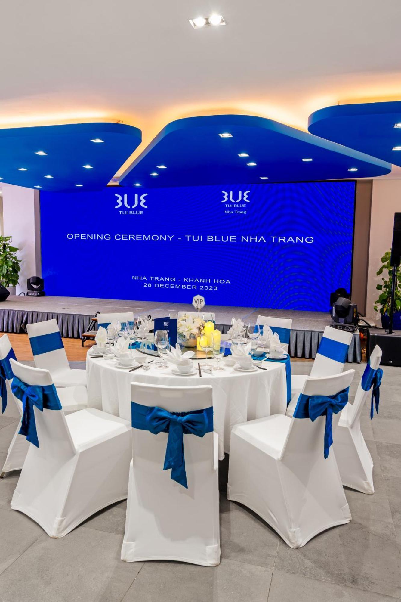 Tui Blue Nha Trang Aparthotel Exteriör bild