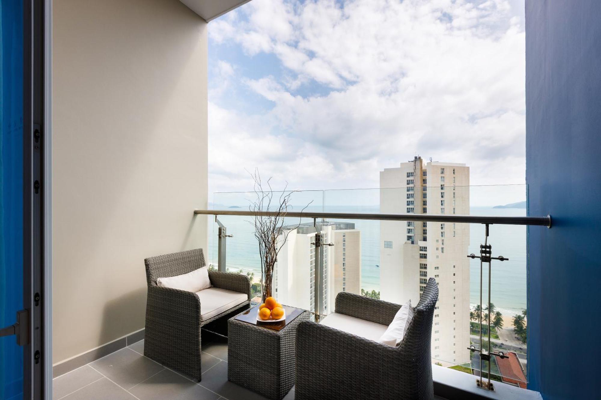 Tui Blue Nha Trang Aparthotel Exteriör bild